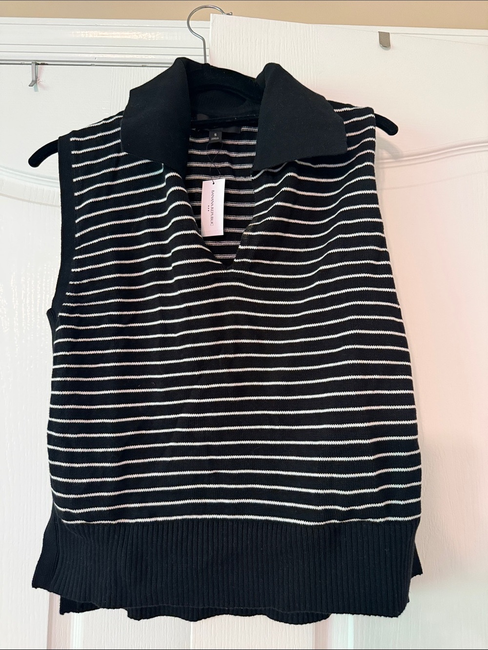 Banana Republic Black and White Striped Sleeveless Collared Tank